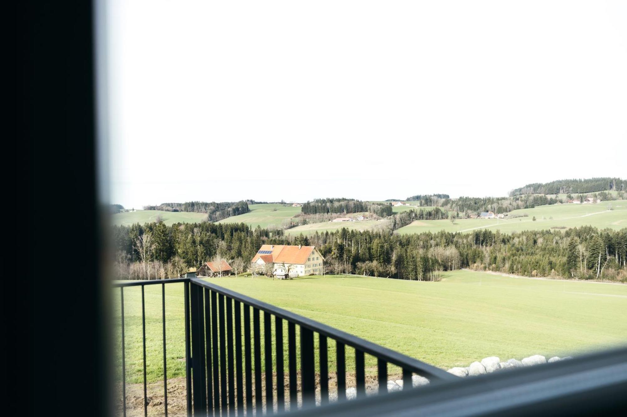Heimatel - Ferienappartements Hochberg Argenbuhl ภายนอก รูปภาพ