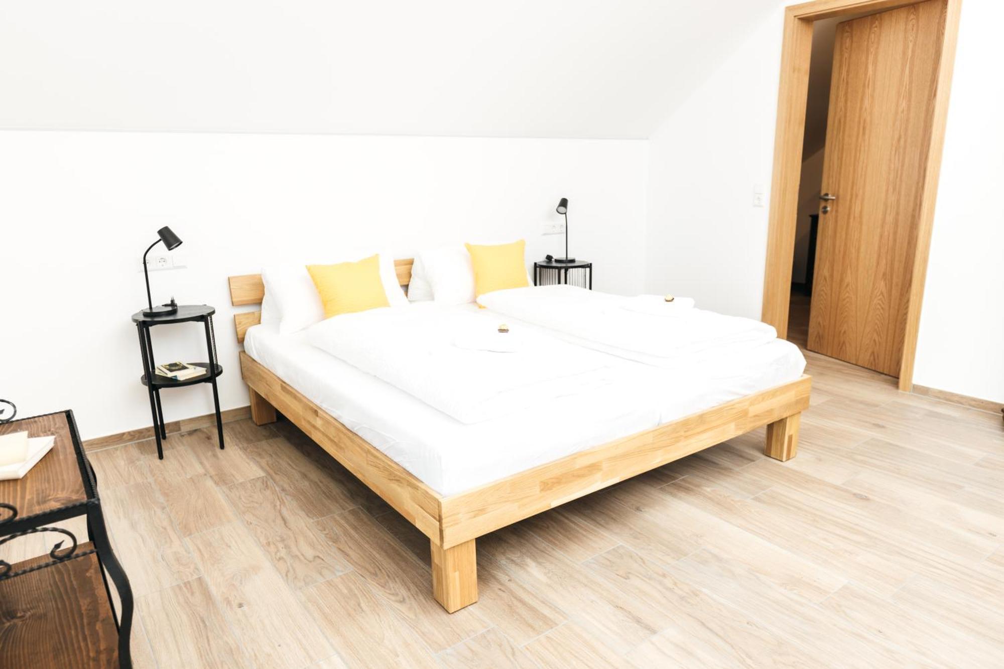 Heimatel - Ferienappartements Hochberg Argenbuhl ภายนอก รูปภาพ