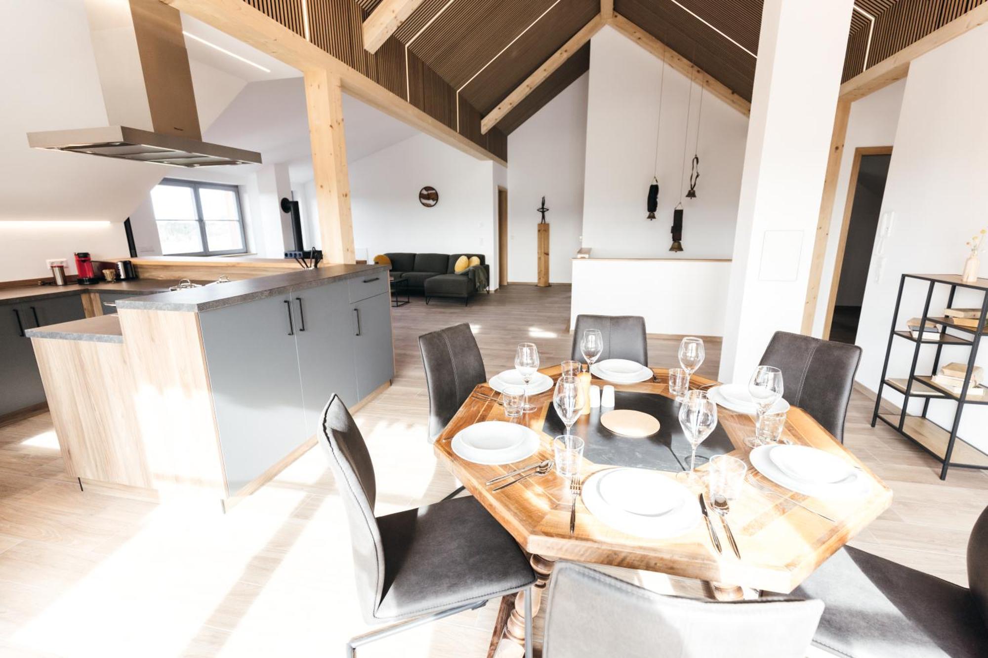 Heimatel - Ferienappartements Hochberg Argenbuhl ภายนอก รูปภาพ