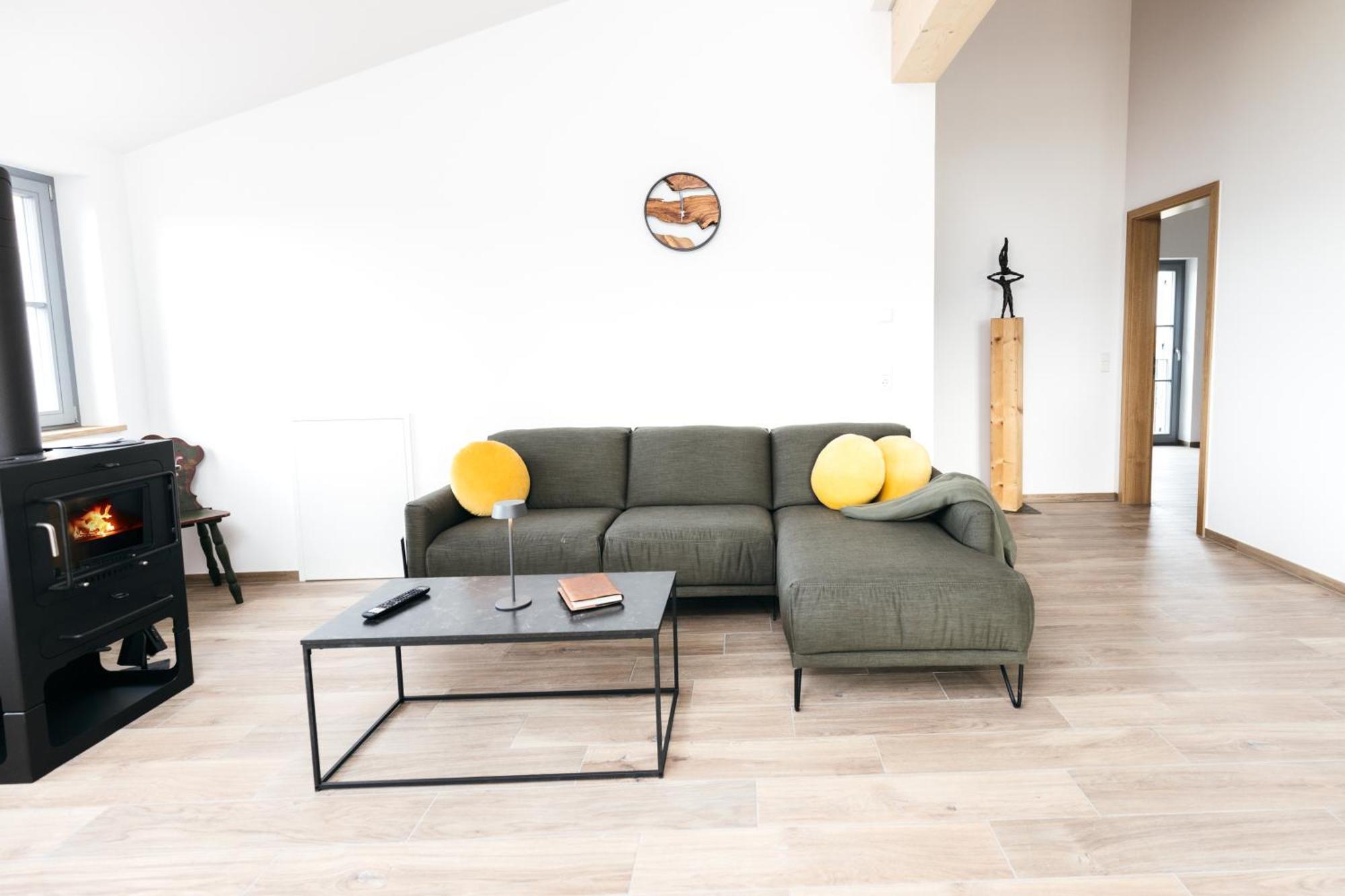 Heimatel - Ferienappartements Hochberg Argenbuhl ภายนอก รูปภาพ