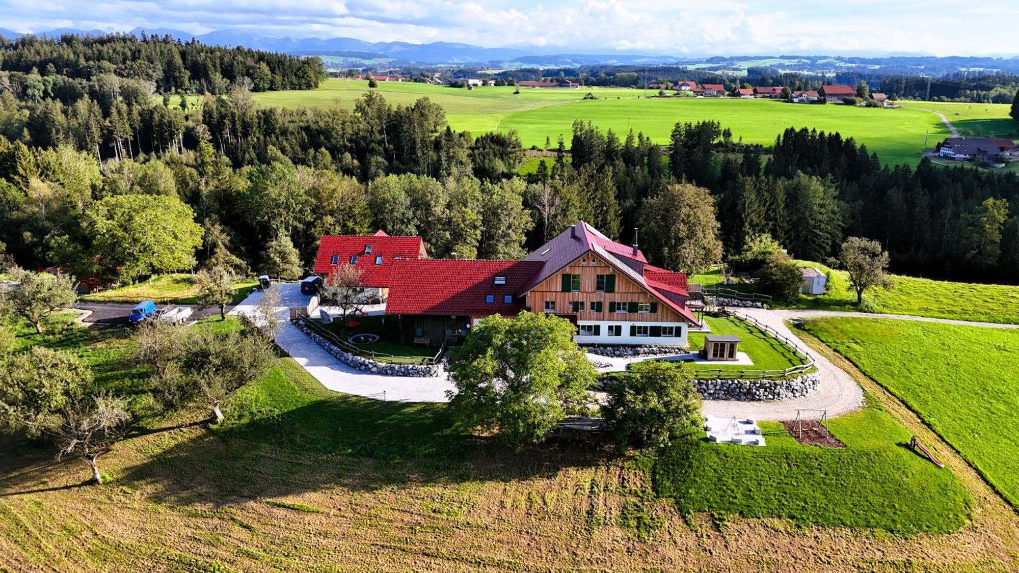Heimatel - Ferienappartements Hochberg Argenbuhl ภายนอก รูปภาพ